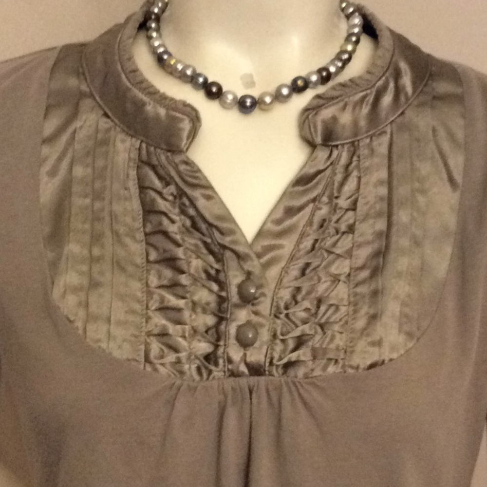 OLIVE GREEN TOP - Picture 2 of 2